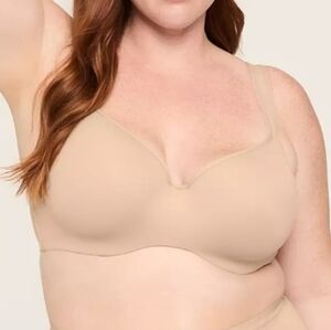 Cacique Smooth Lightly Lined Balconette Bra 44D Underwire Support Nude Tan
